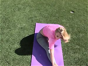 AJ Applegate outdoor yoga bang